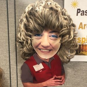 Meet your Posher, Andrea